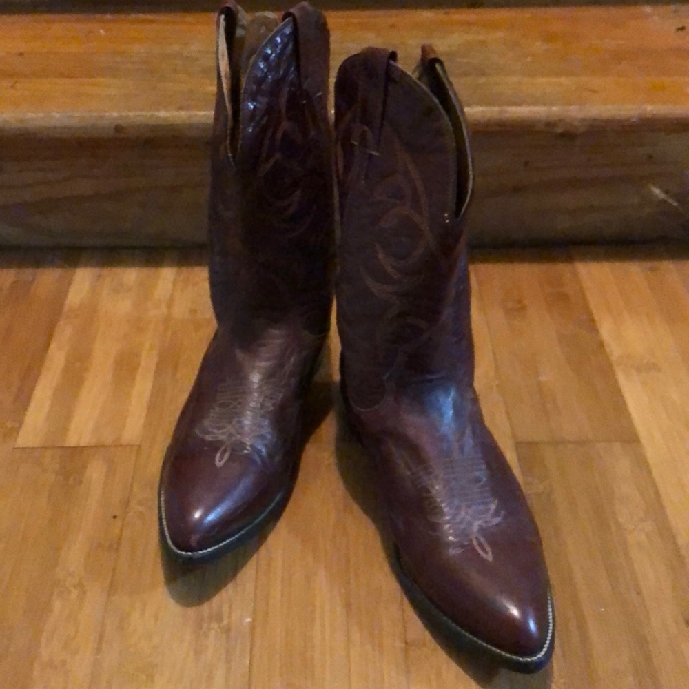 Alberta Boot Company Cowboy Boots